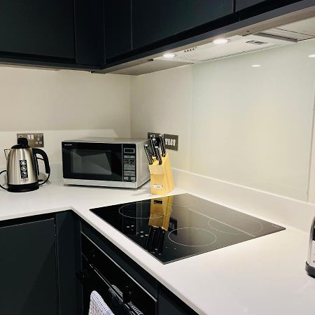 Stunning One Bedroom Apartment In Old Trafford Manchester Eksteriør bilde