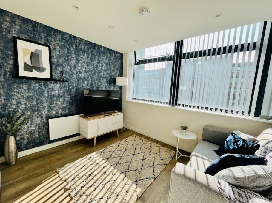 Stunning One Bedroom Apartment In Old Trafford Manchester Eksteriør bilde